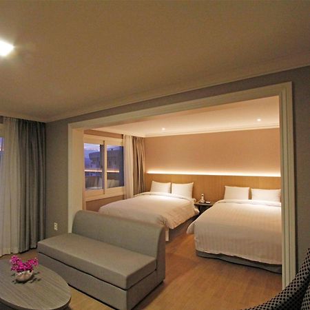 ลา วี ดอร์ รีสอร์ท Hwaseong ภายนอก รูปภาพ